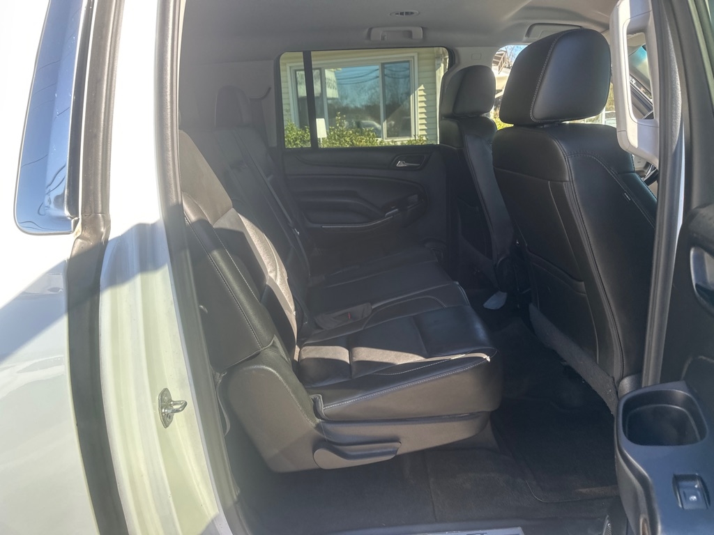 Chevrolet Suburban LT 4WD 2016