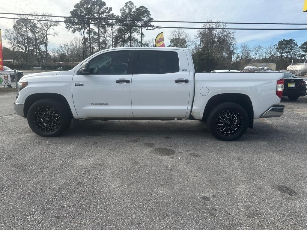 Toyota Tundra SR5 5.7L V8 CrewMax 2WD 2021