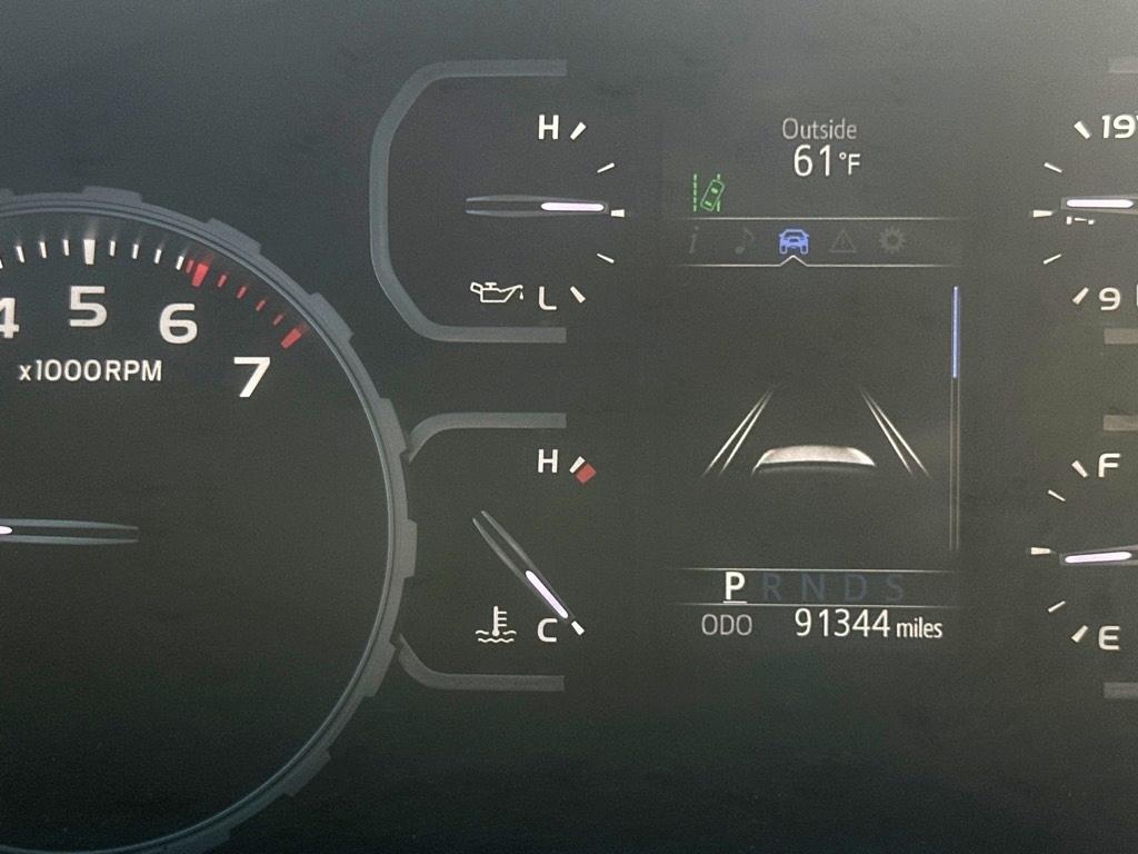 Toyota Tundra SR5 5.7L V8 CrewMax 2WD 2021