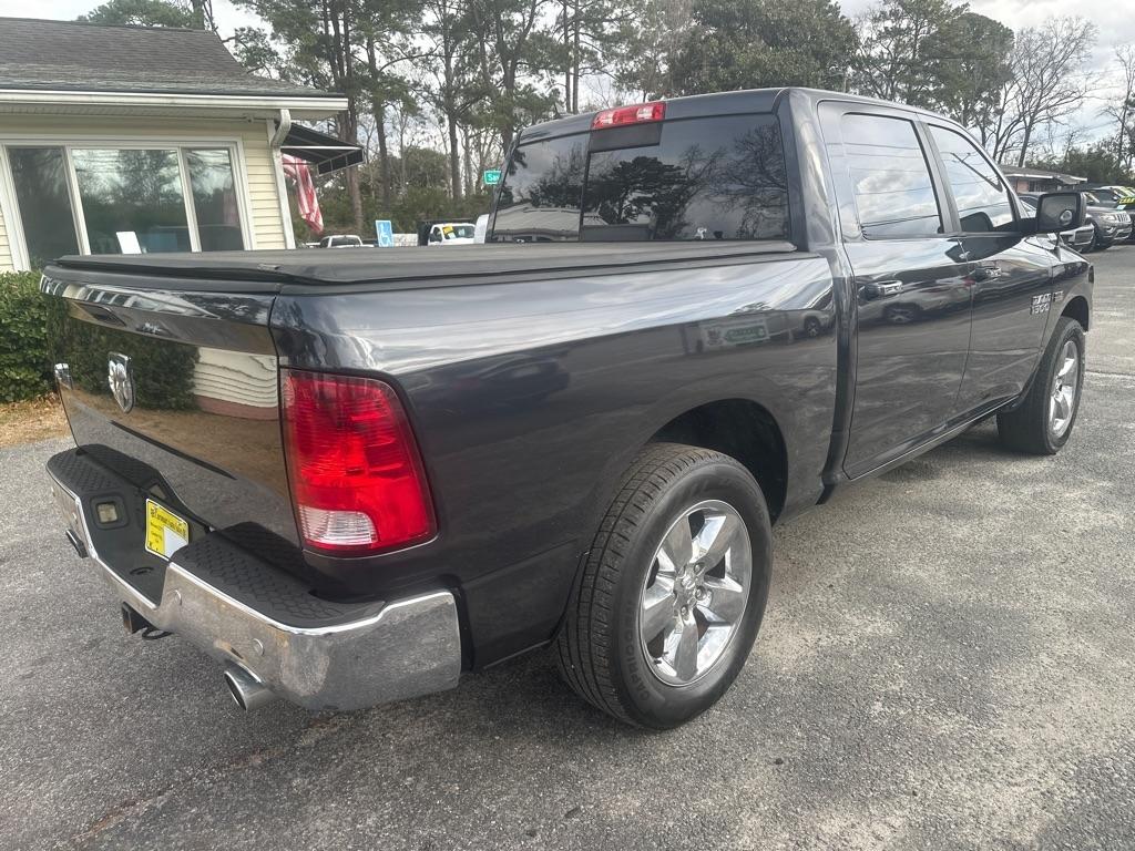 RAM 1500 SLT Crew Cab SWB 2WD 2015