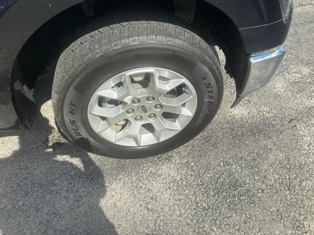 Ford F-150 XL SuperCab 8-ft. 2WD 2023