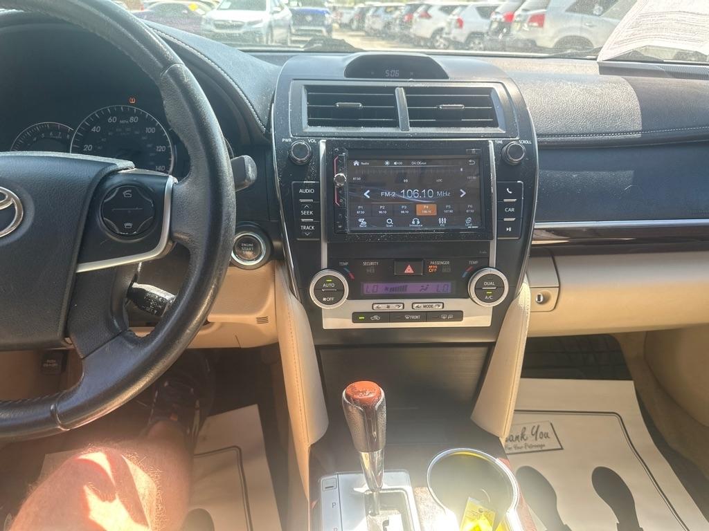 Toyota Camry LE 2012