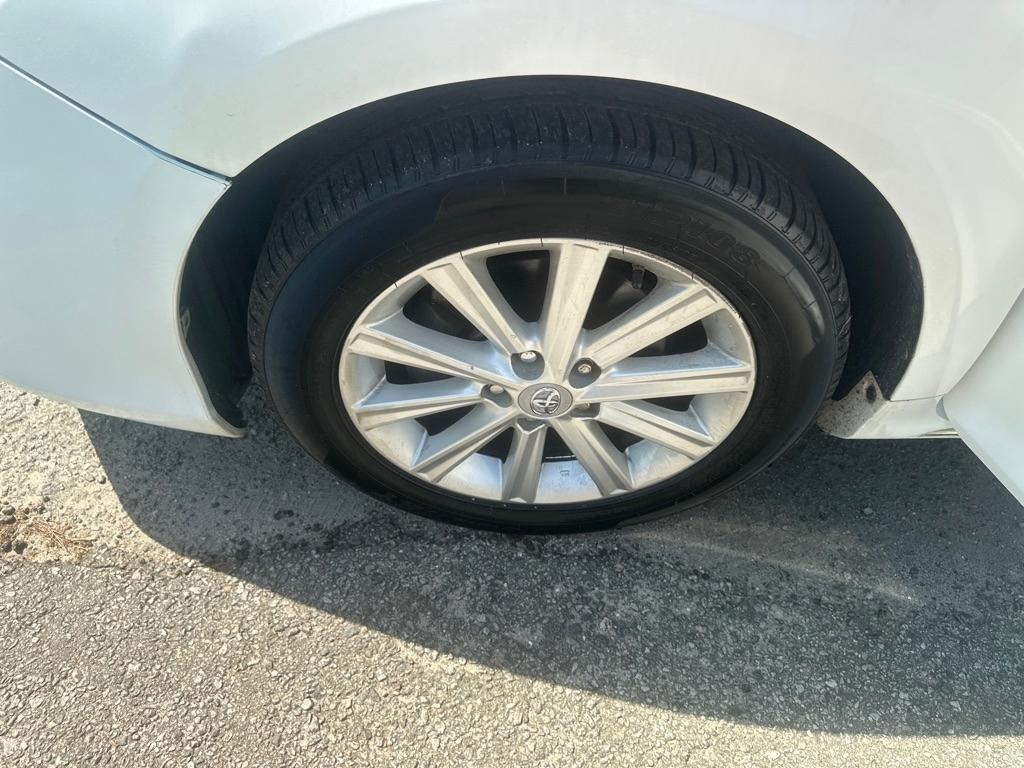 Toyota Camry LE 2012