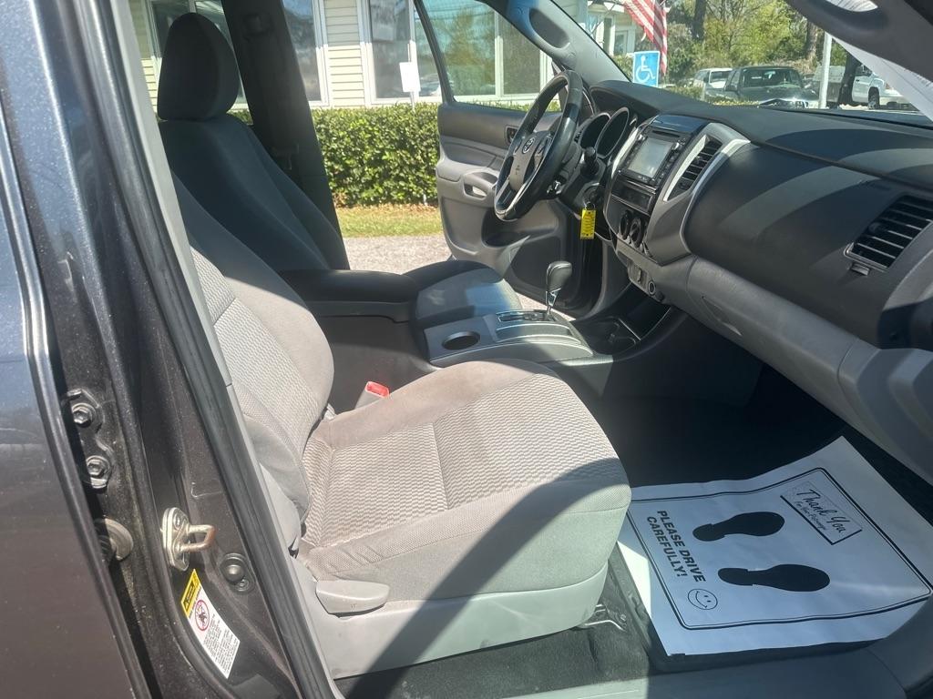 Toyota Tacoma PreRunner Double Cab V6 5AT 2WD 2014