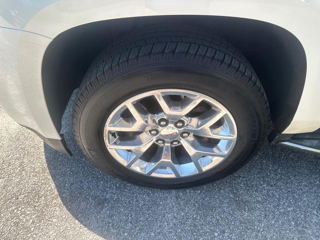 GMC Yukon SLT 4WD 2015