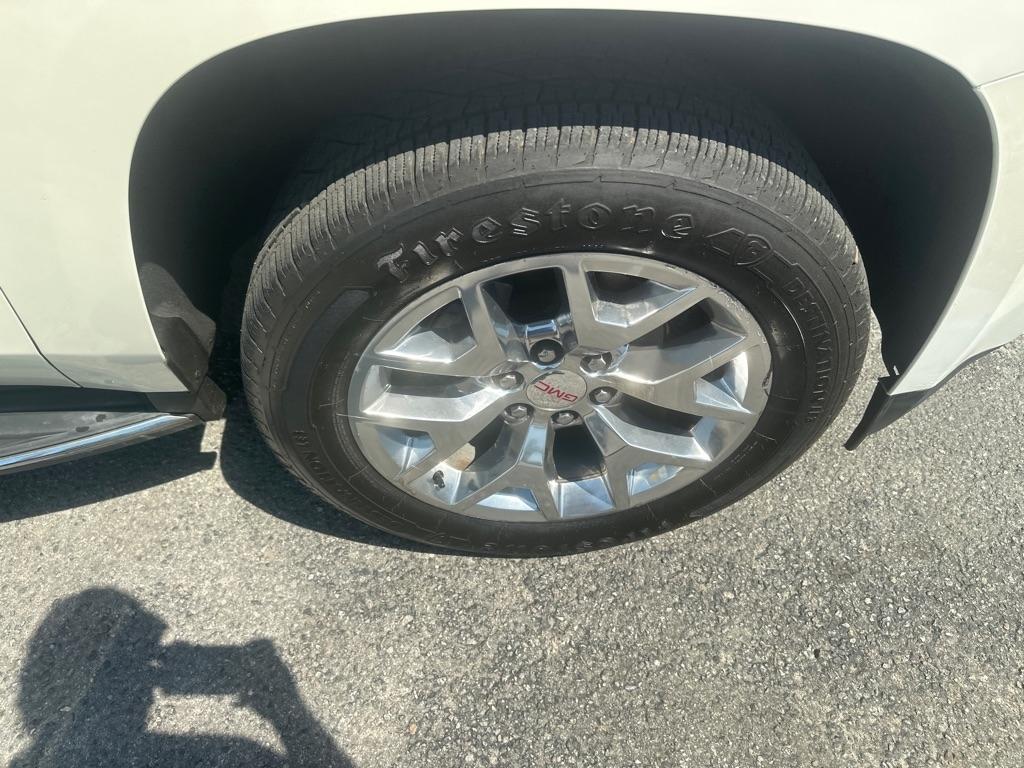 GMC Yukon SLT 4WD 2015