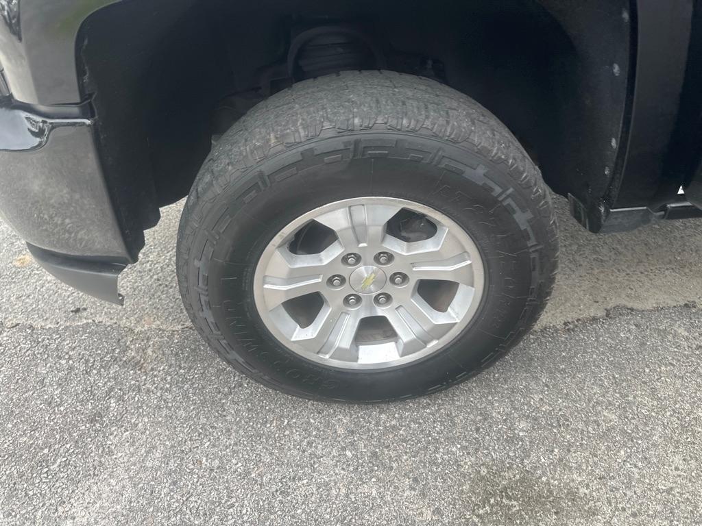 Chevrolet Silverado 1500 LT Crew Cab 4WD 2017