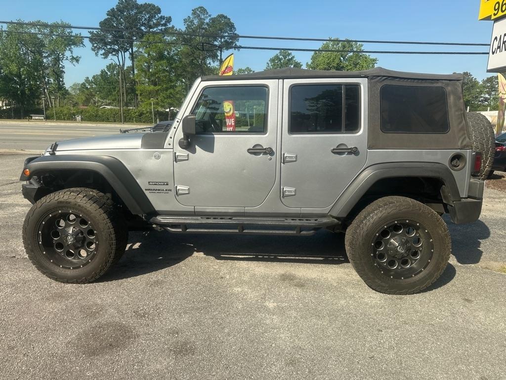 Jeep Wrangler Unlimited Sport 4WD 2013