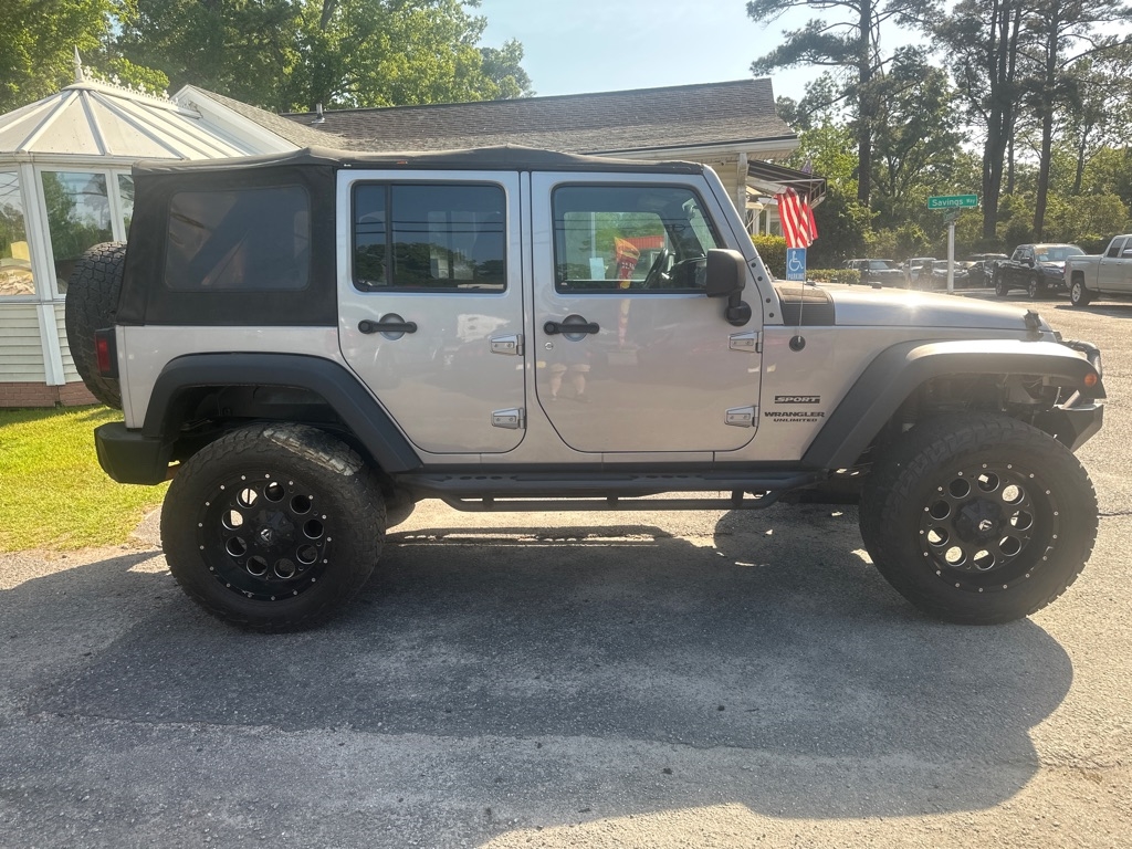 Jeep Wrangler Unlimited Sport 4WD 2013