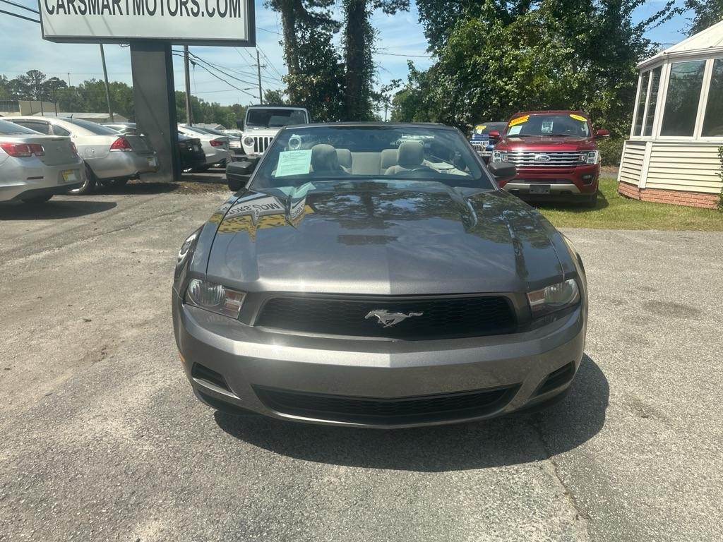Ford Mustang V6 Convertible 2010