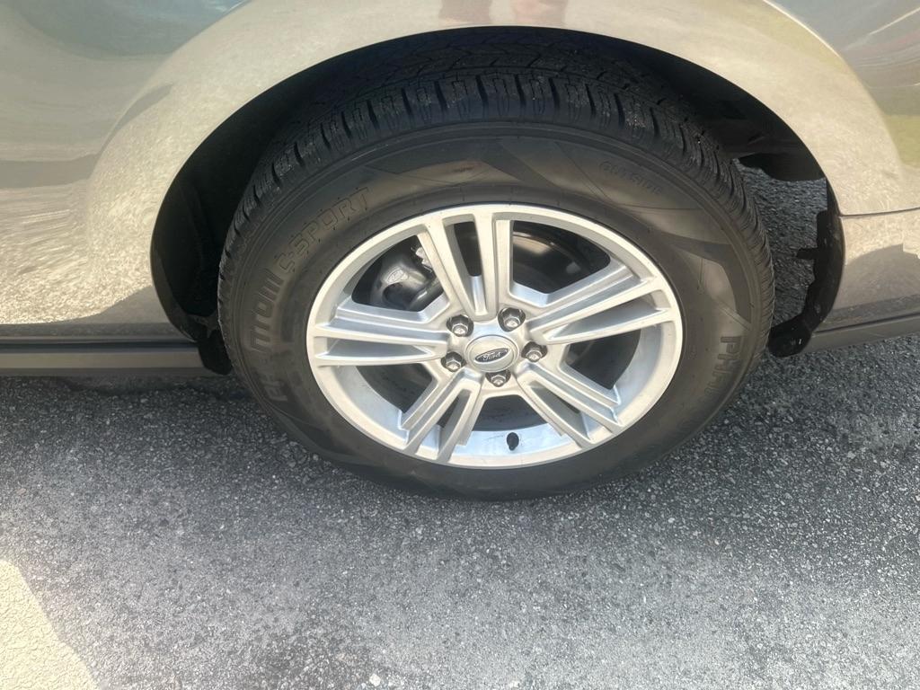 Ford Mustang V6 Convertible 2010