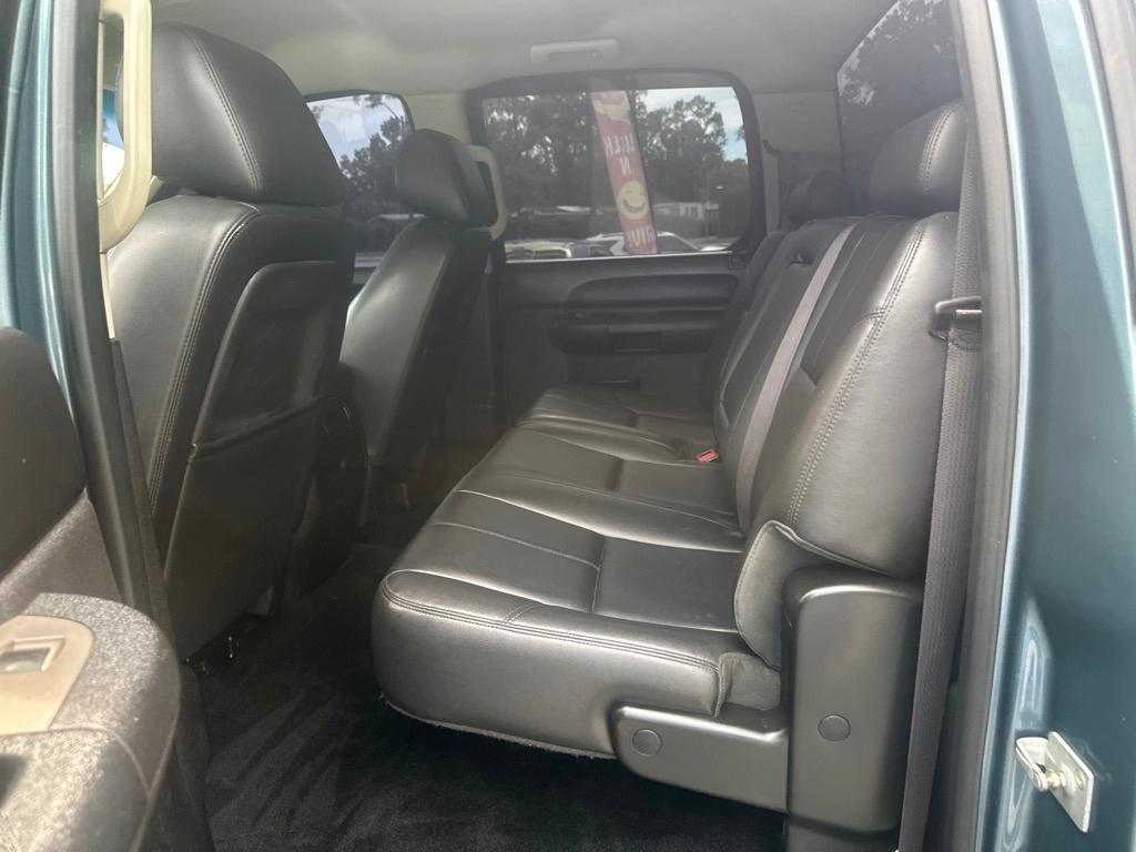 Chevrolet Silverado 1500 LT Crew Cab 4WD 2013