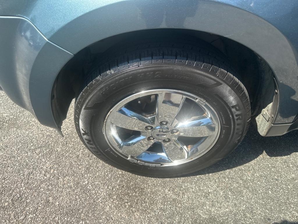 Ford Escape XLT FWD 2011