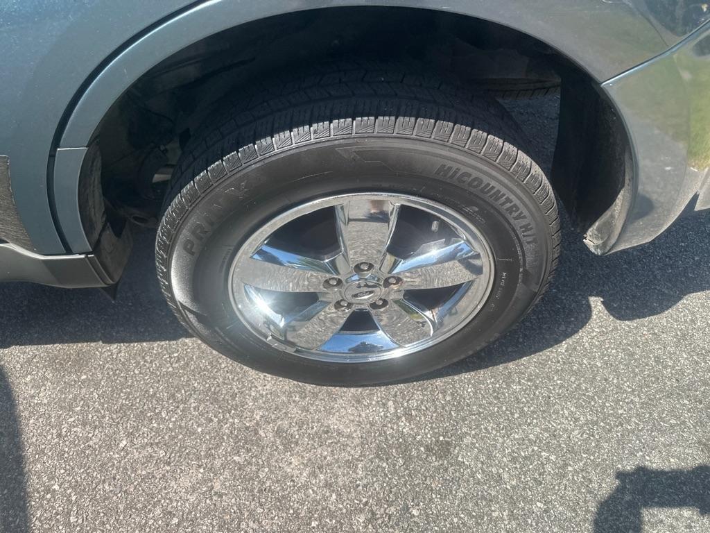 Ford Escape XLT FWD 2011