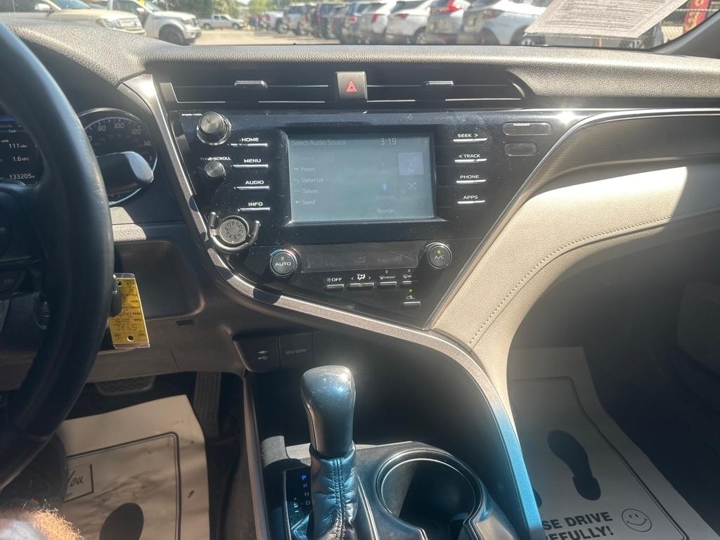 Toyota Camry SE 2018