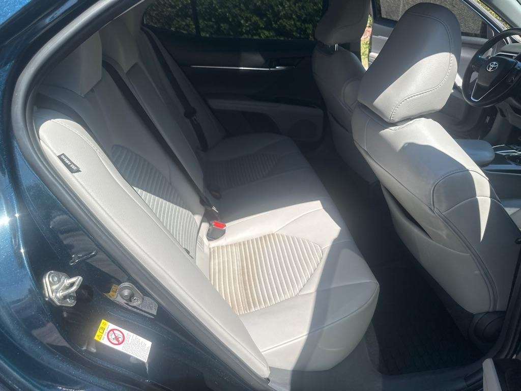 Toyota Camry SE 2018