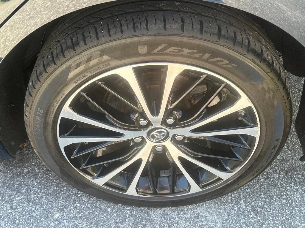 Toyota Camry SE 2018
