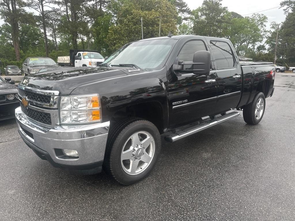 2014 Chevrolet Silverado 2500HD LT Crew Cab 4WD