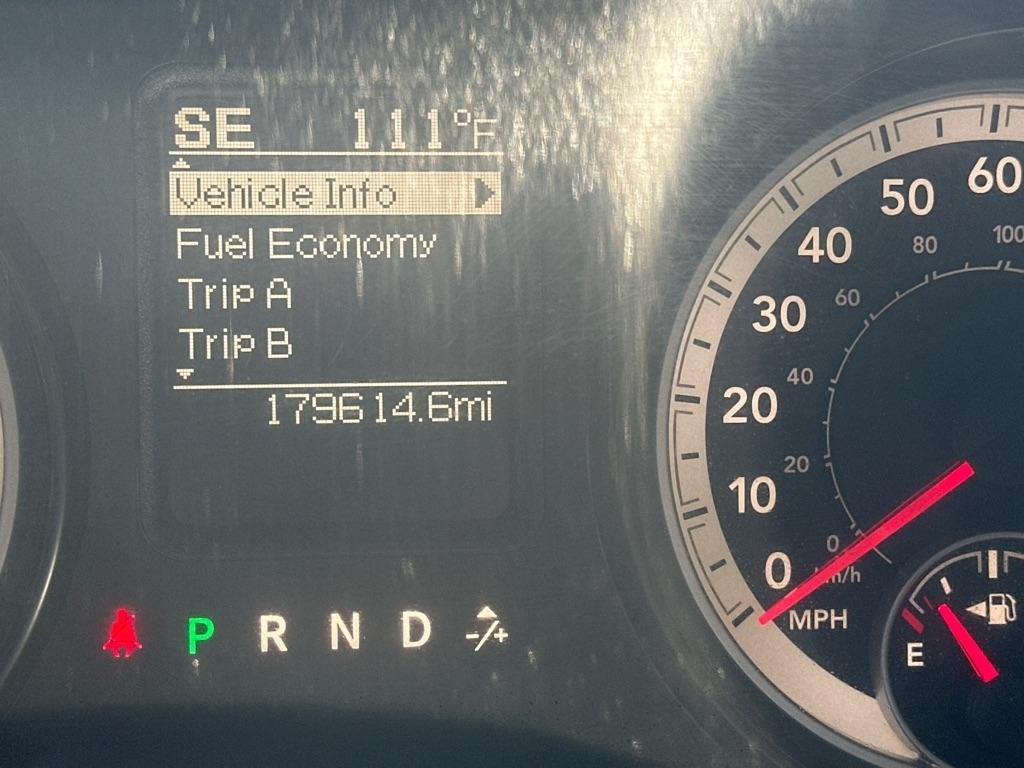 RAM 1500 SLT Crew Cab SWB 4WD 2014