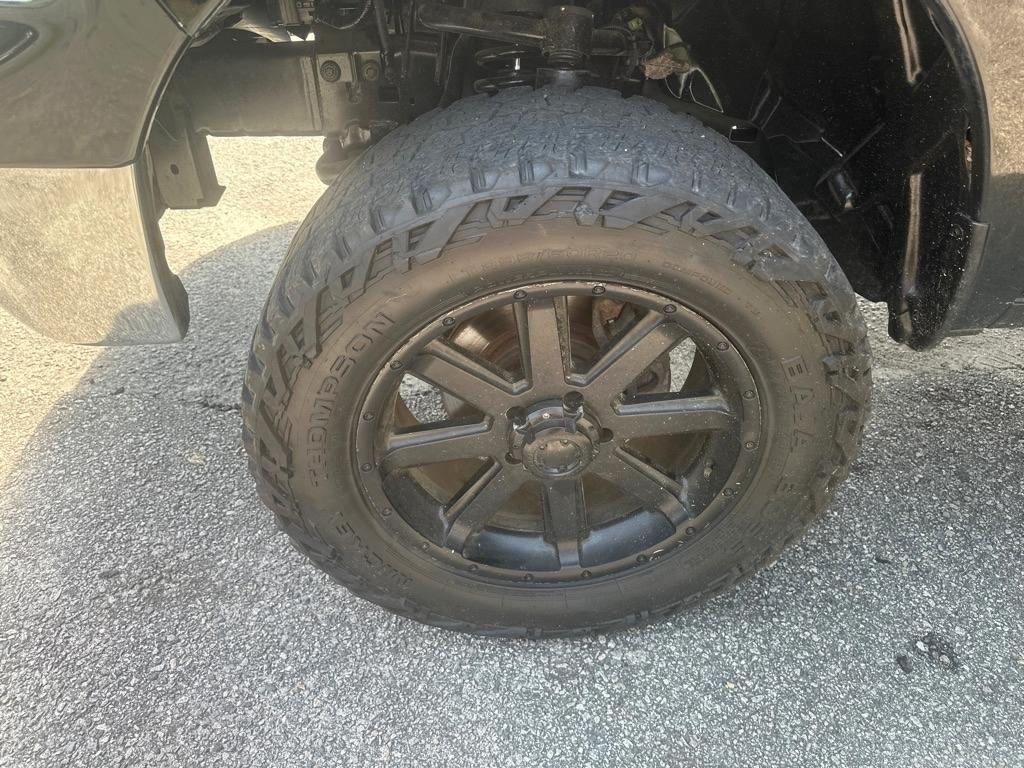 RAM 1500 SLT Crew Cab SWB 4WD 2014