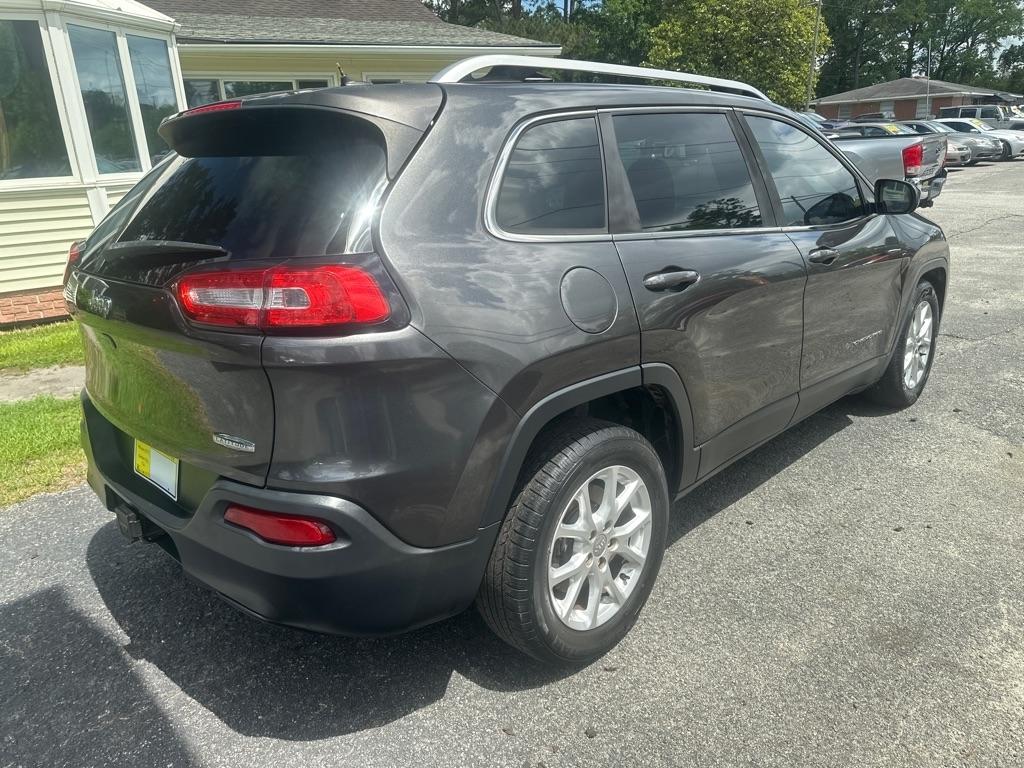 Jeep Cherokee Latitude FWD 2014