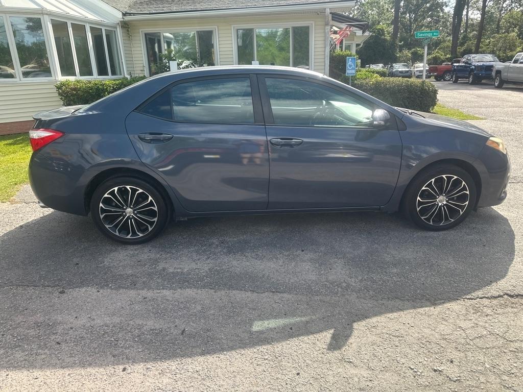 Toyota Corolla S Plus 6MT 2015