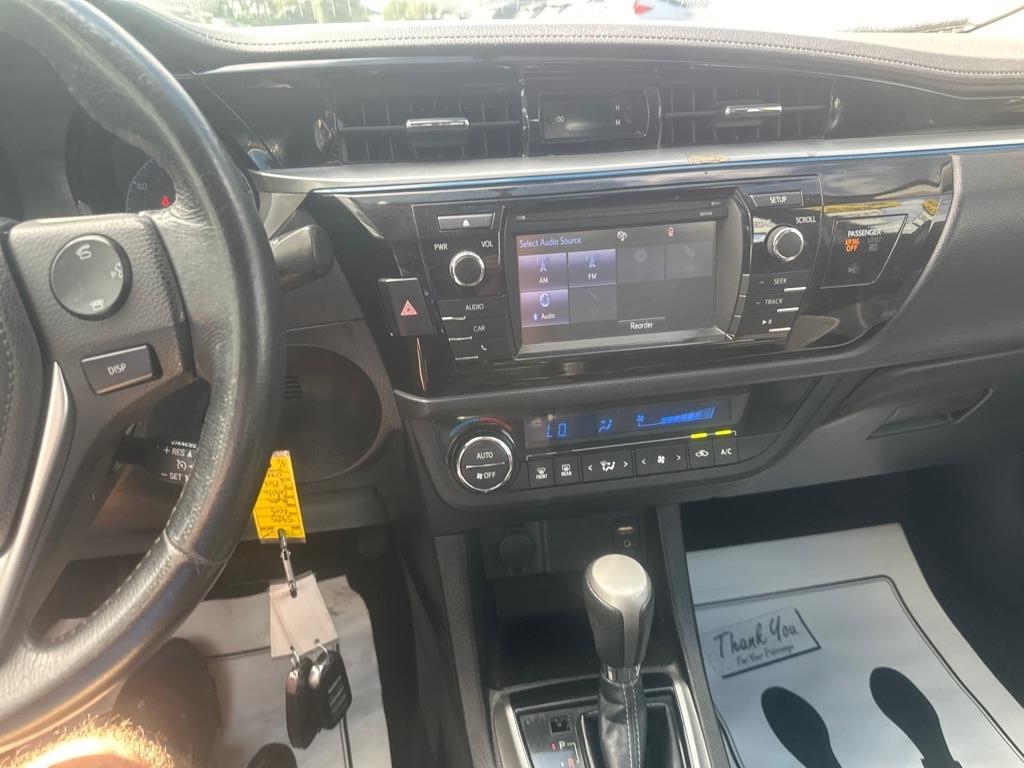 Toyota Corolla S Plus 6MT 2015