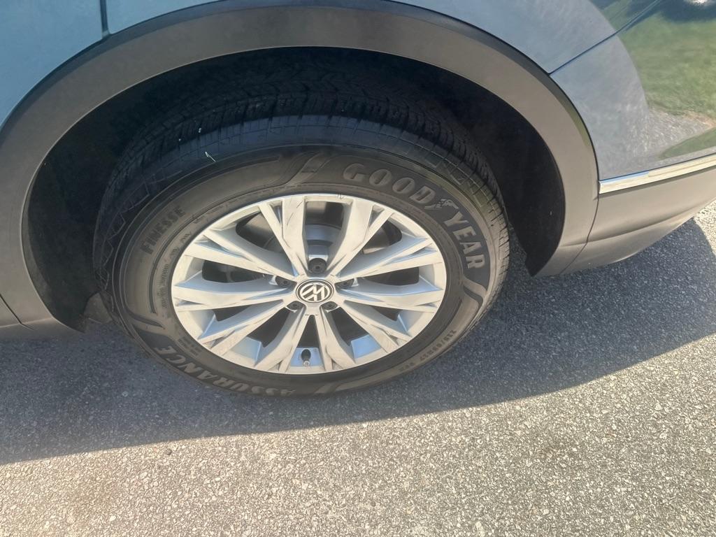 Volkswagen Tiguan SE 2018