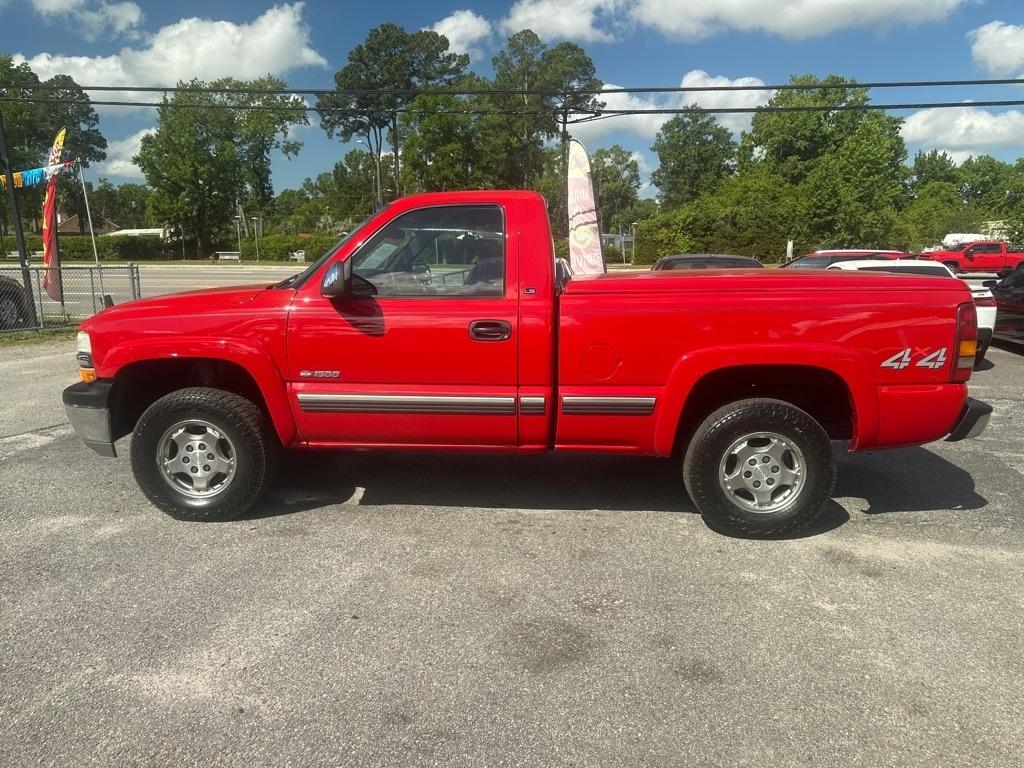 Chevrolet Silverado 1500 LS Long Bed 4WD 2001