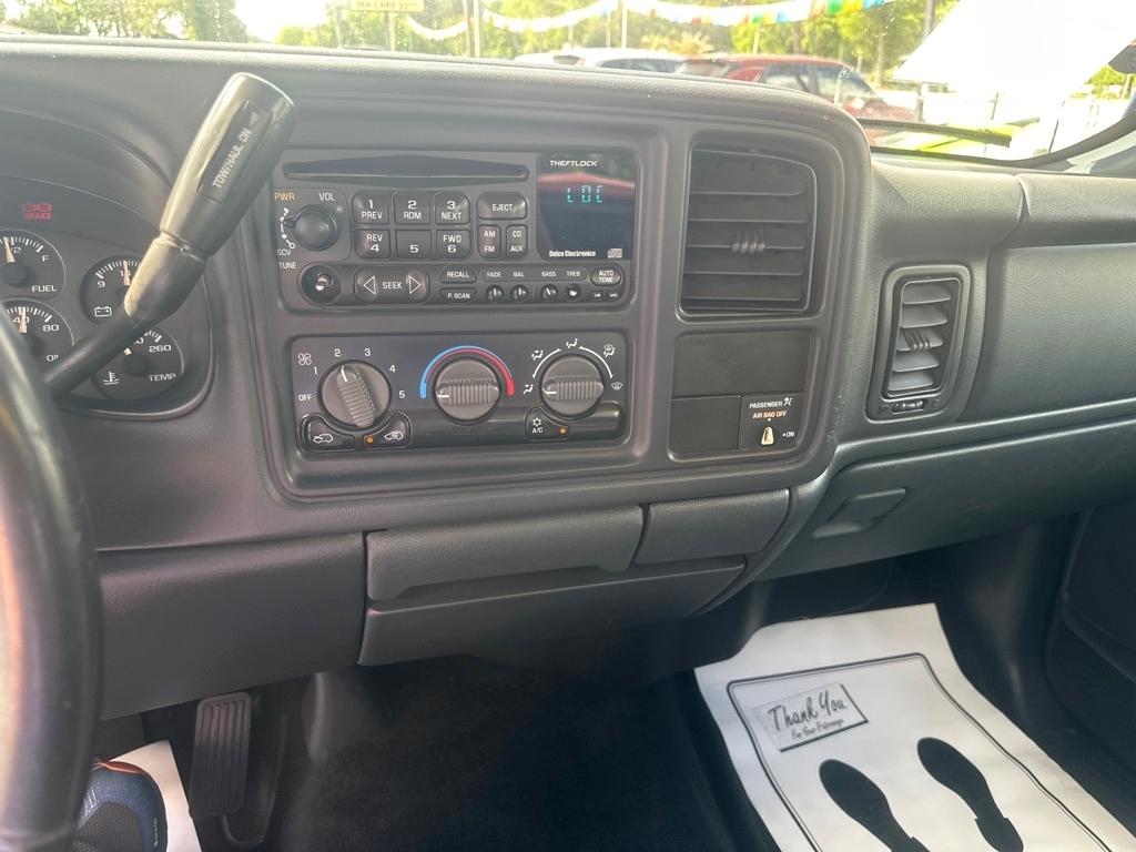 Chevrolet Silverado 1500 LS Long Bed 4WD 2001
