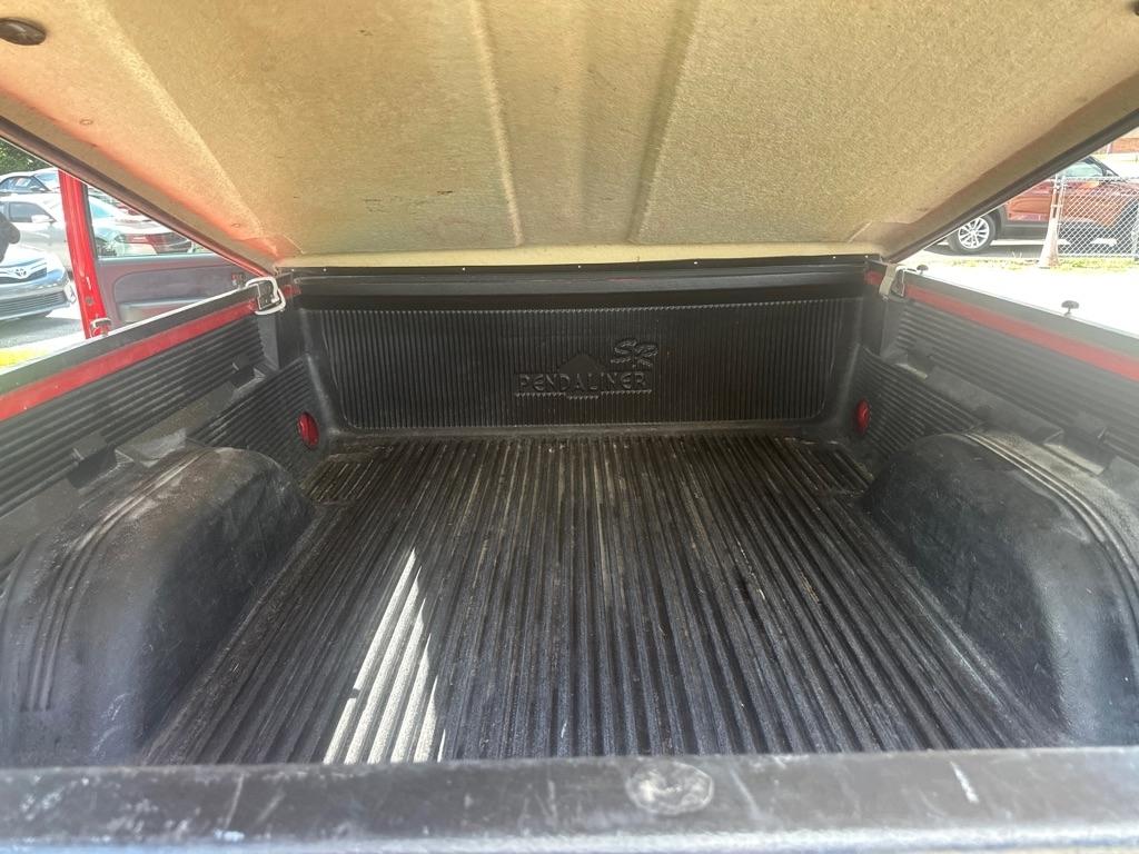 Chevrolet Silverado 1500 LS Long Bed 4WD 2001