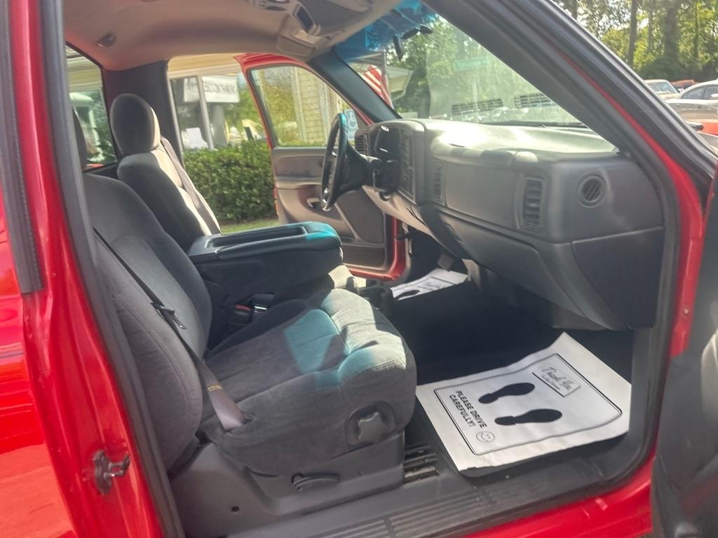 Chevrolet Silverado 1500 LS Long Bed 4WD 2001