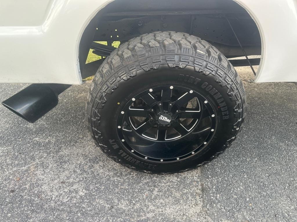 Ford F-250 SD Lariat Crew Cab 4WD 2015