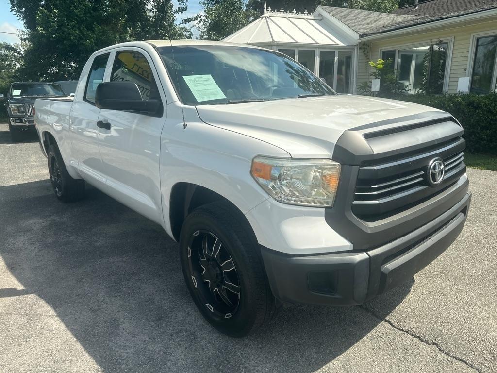 Toyota Tundra SR5 4.6L V8 Double Cab 2WD 2015