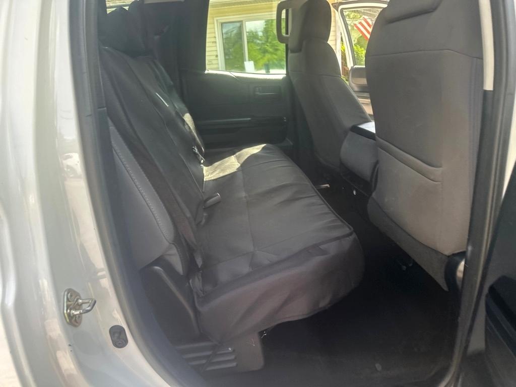 Toyota Tundra SR5 4.6L V8 Double Cab 2WD 2015