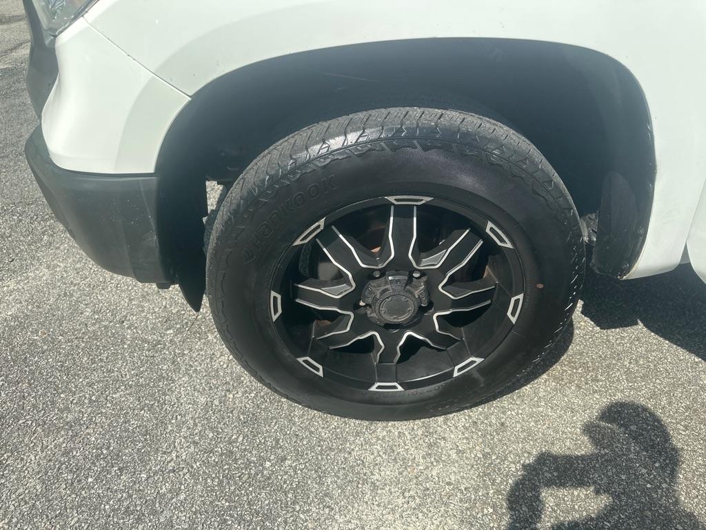 Toyota Tundra SR5 4.6L V8 Double Cab 2WD 2015