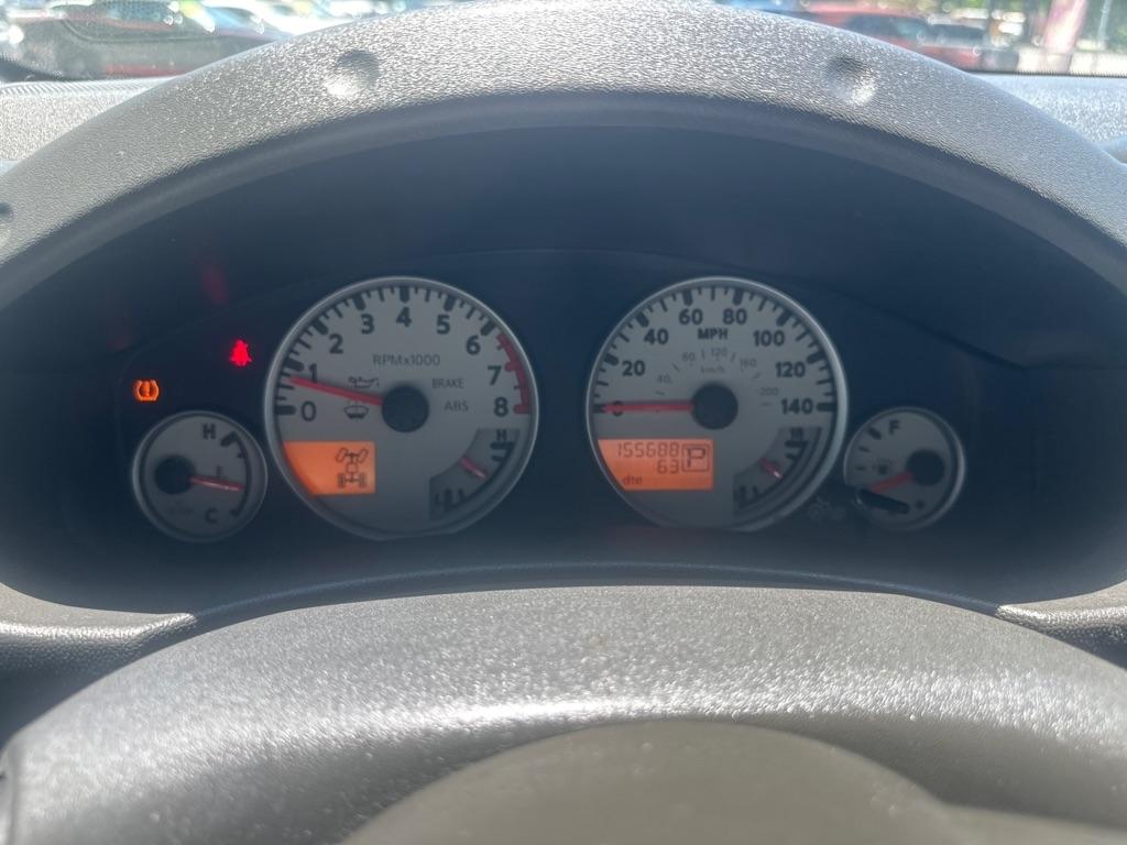 Nissan Frontier PRO-4X Crew Cab 4WD 2012