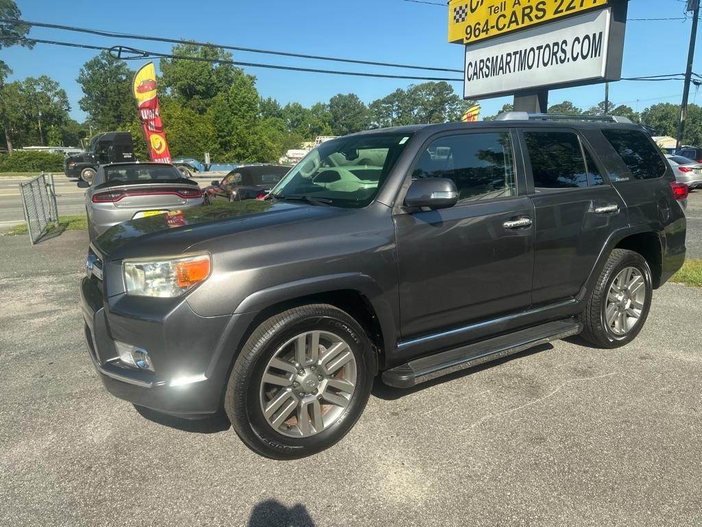Toyota 4Runner Limited 2WD V6 2013