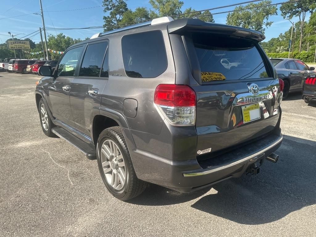 Toyota 4Runner Limited 2WD V6 2013