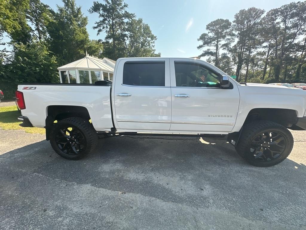 Chevrolet Silverado 1500 LTZ Crew Cab 4WD 2017