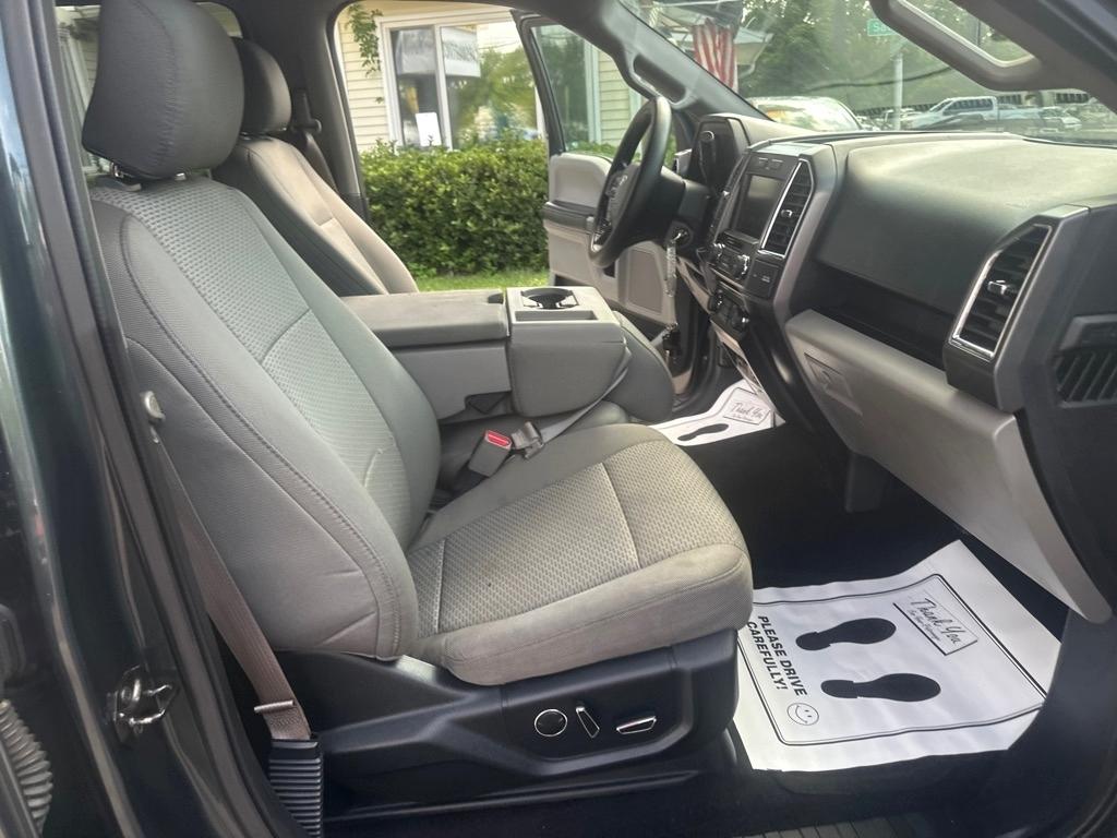Ford F-150 XLT SuperCrew 5.5-ft. Bed 2WD 2015