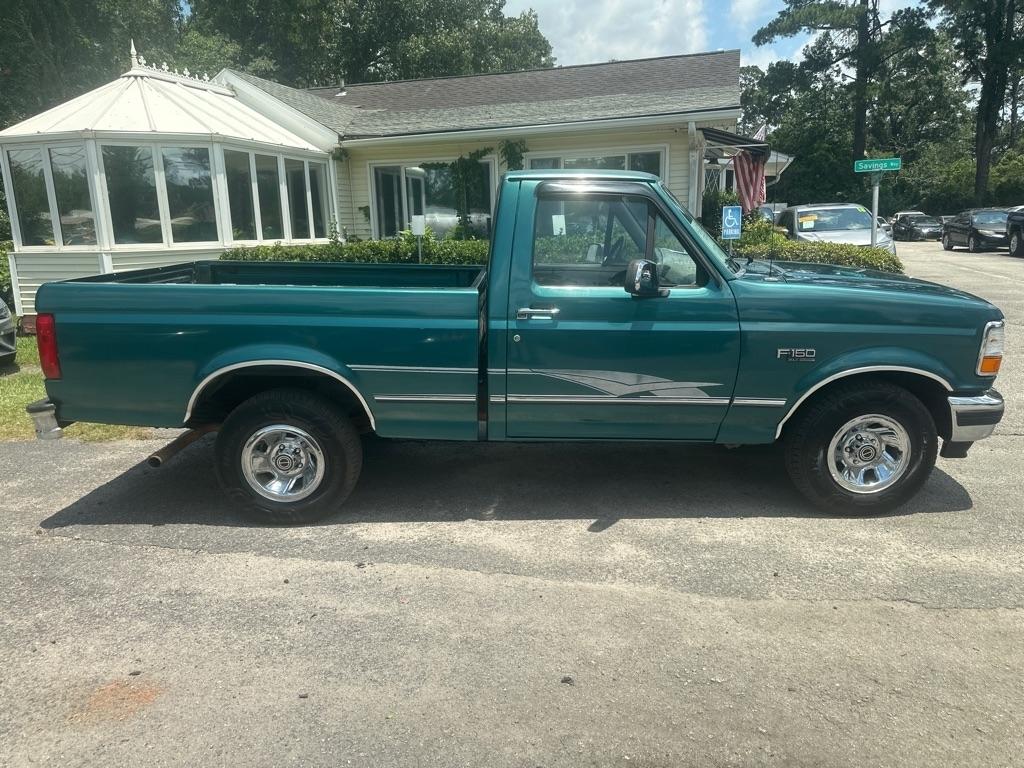 Ford F-150 XL Reg. Cab Long Bed 2WD 1996