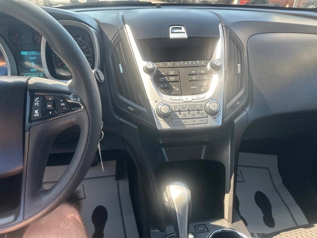 Chevrolet Equinox LS 2WD 2015