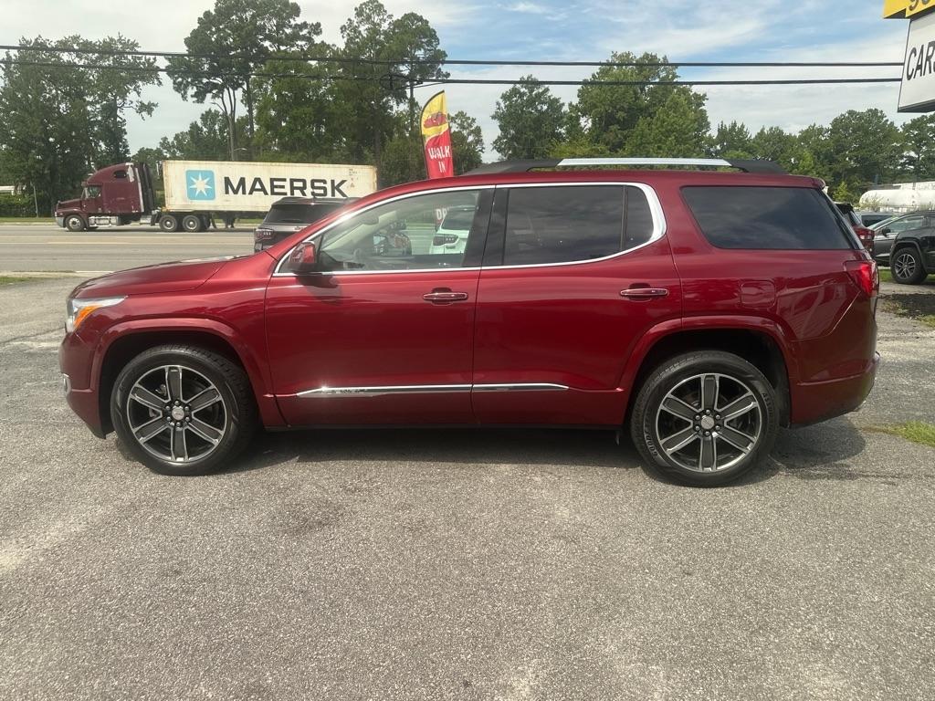 GMC Acadia Denali 2017