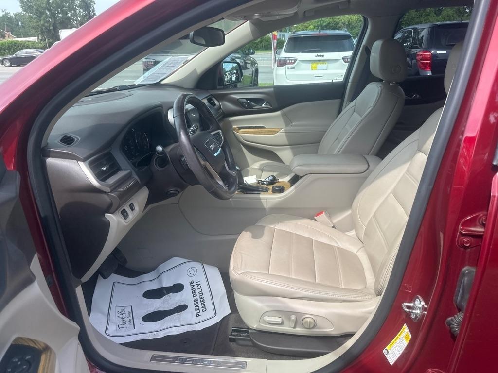GMC Acadia Denali 2017