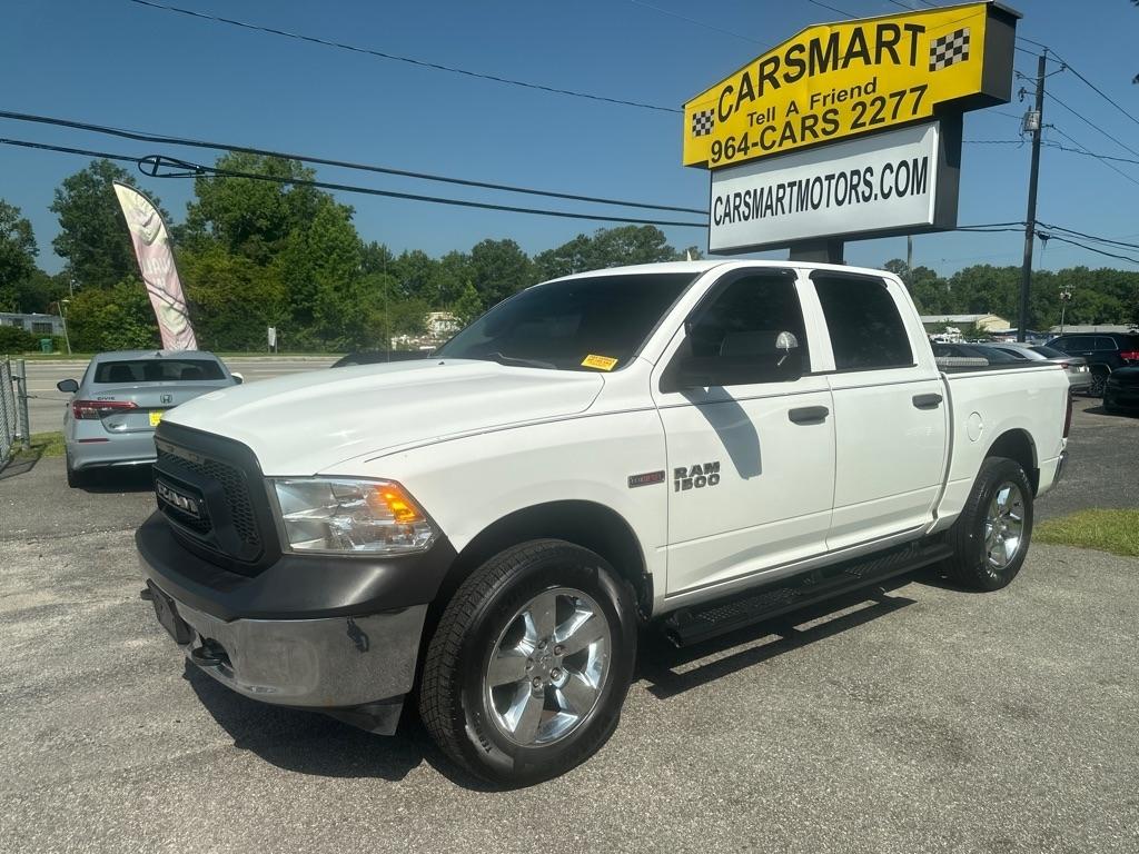 RAM 1500 Tradesman Crew Cab SWB 4WD 2015