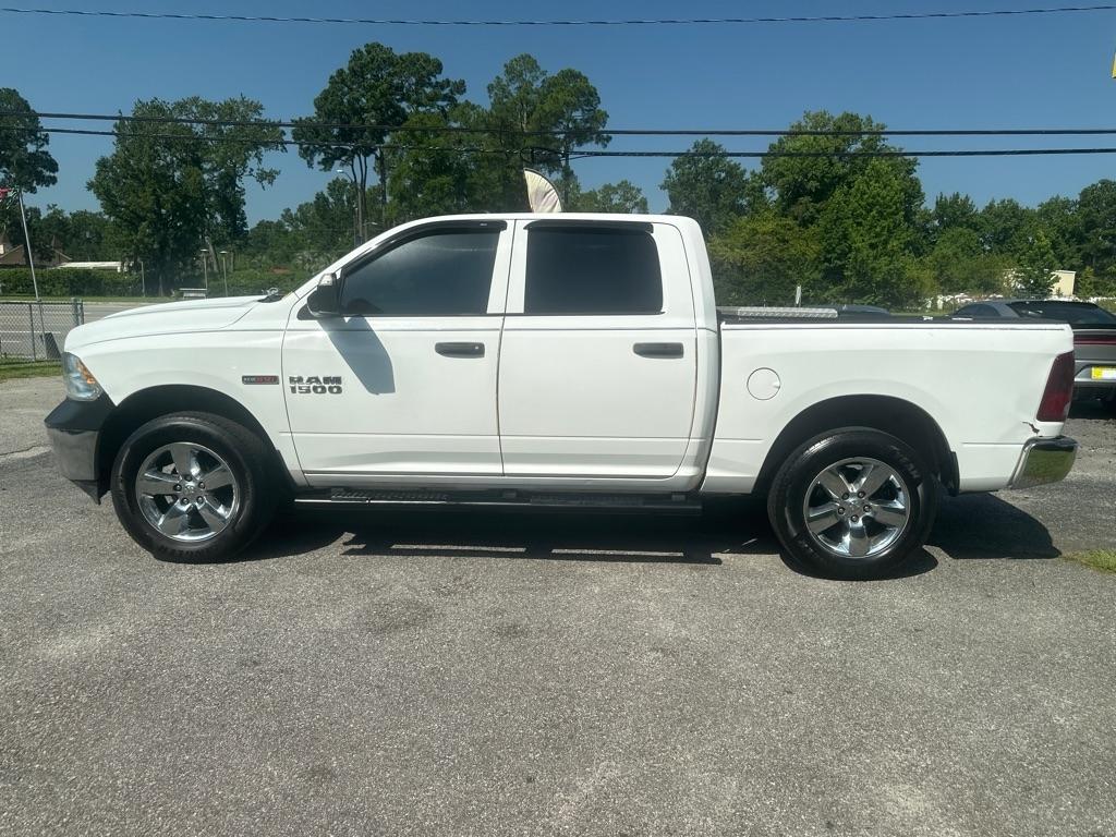 RAM 1500 Tradesman Crew Cab SWB 4WD 2015