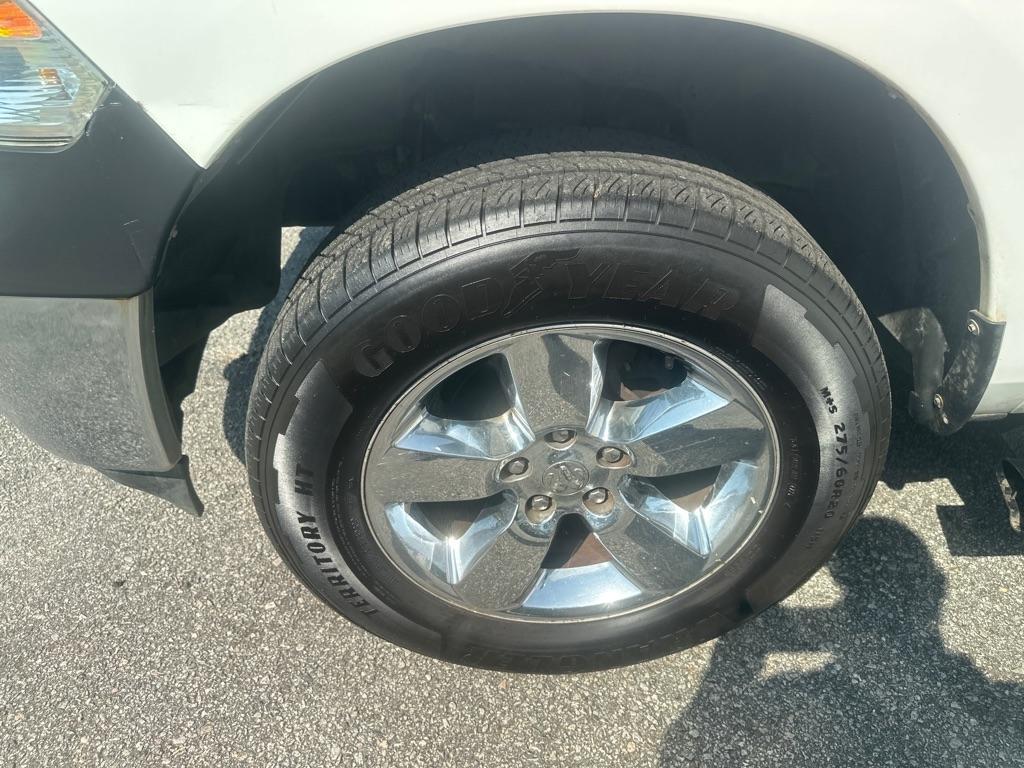 RAM 1500 Tradesman Crew Cab SWB 4WD 2015