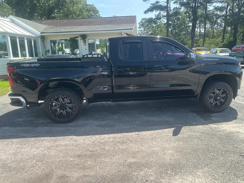 Chevrolet Silverado 1500 LT Double Cab 4WD 2020