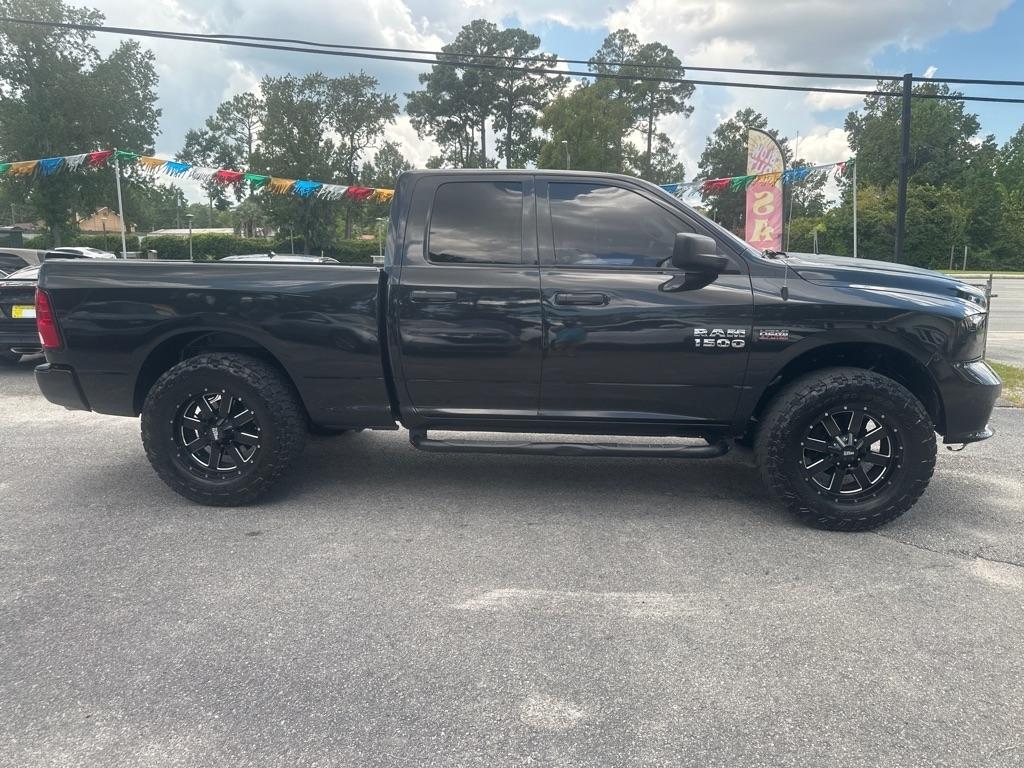 RAM 1500 Tradesman Quad Cab 4WD 2018